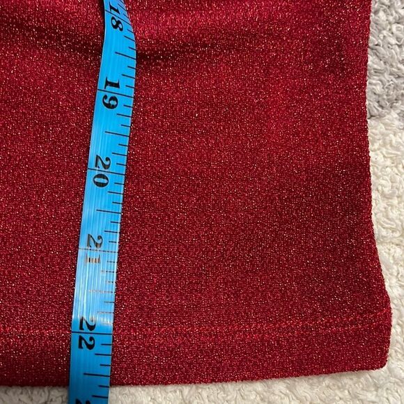 NWT- L.N.V. - XL. Red Metallic Top - Picture 6 of 8